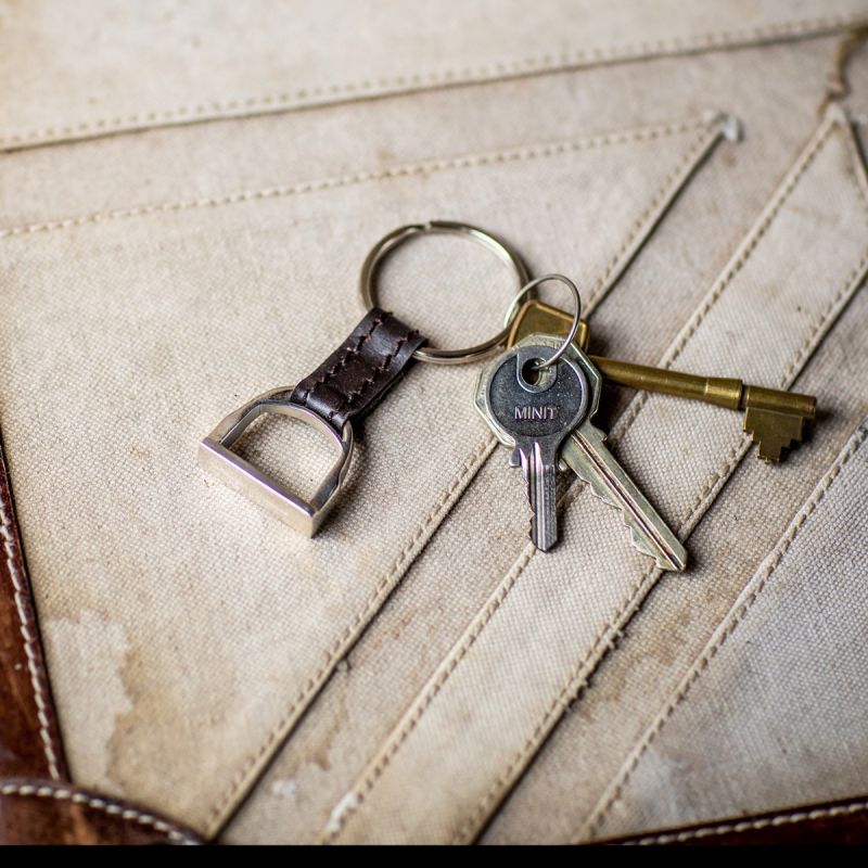 Culinary Concepts Stirrup Keyring with Leather Detail