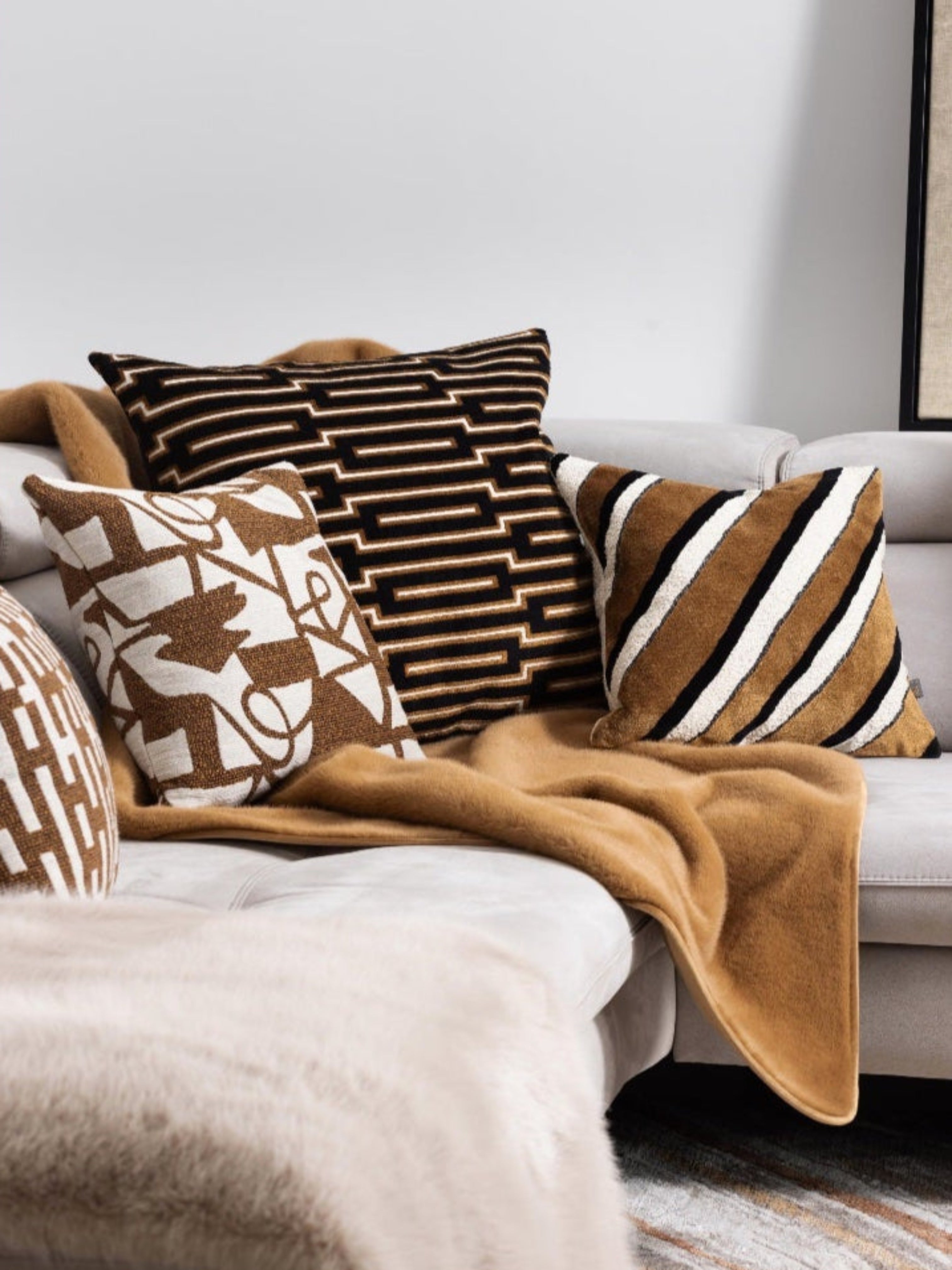 Harrison Black & Cognac Cushion | Multiple Sizes